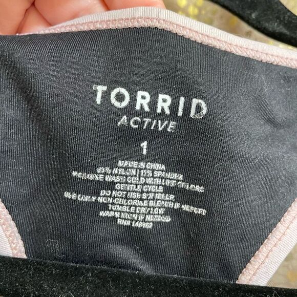 Torrid Active Black Light Pink Lattice Racerback Wicking Sports Bra 1X 14-16 - Picture 3 of 8